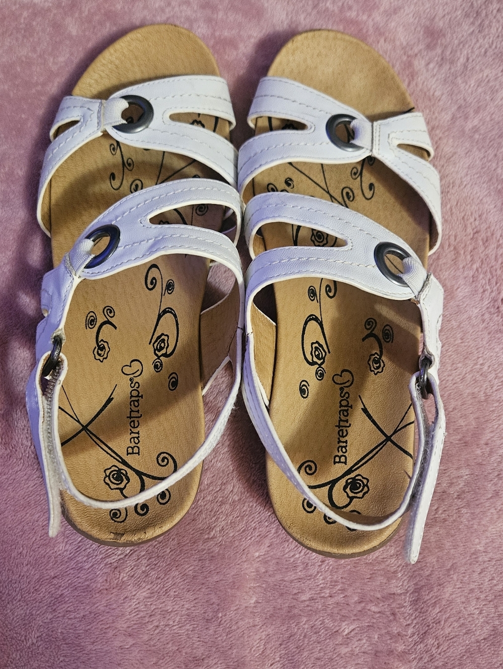 BareTraps White Strappy Women's Sandals
